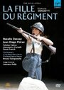 Смотреть «La fille du régiment» онлайн фильм в хорошем качестве